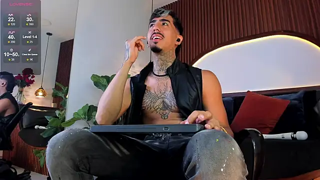 Donovan_Desmond webcam