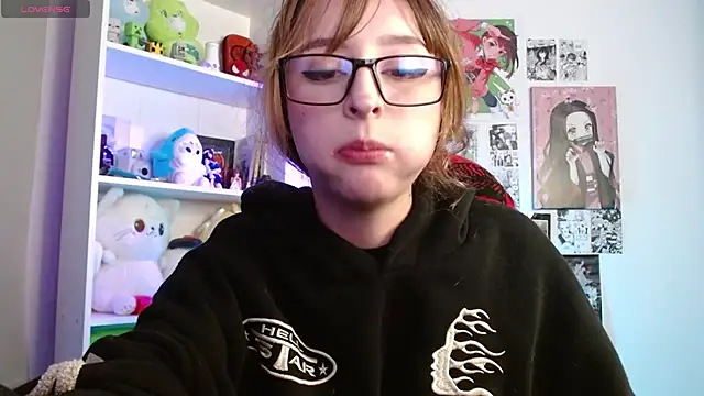 CelesteAyase webcam
