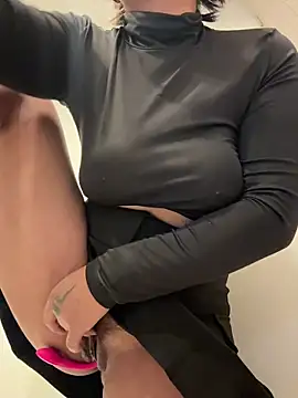 Rae_Lil_White webcam