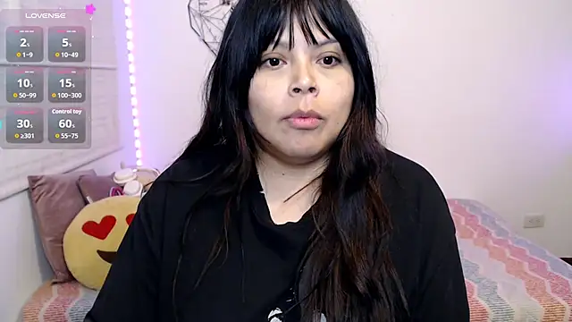 EllieMoonX webcam