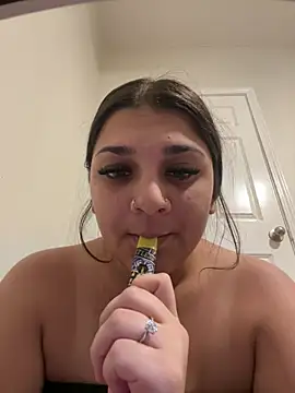 treasurebabii webcam