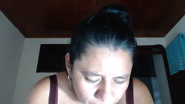 adrixxx38 webcam