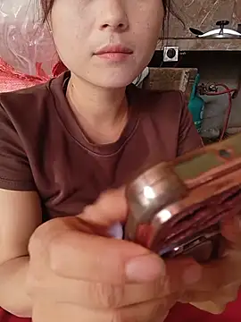 Linda-yiyi webcam