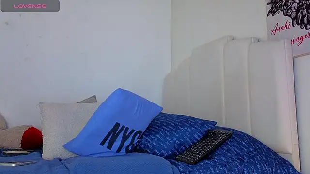 anahii_01 webcam
