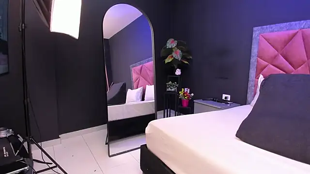 mia_milff webcam