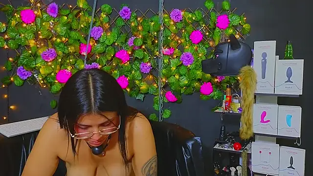 Sweett_Mollyy webcam