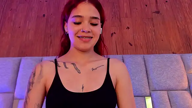 camilaa_smith_ webcam