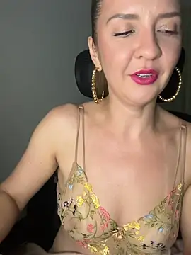 therealgingerr webcam