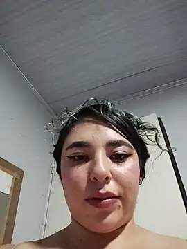DaphneVelvet webcam