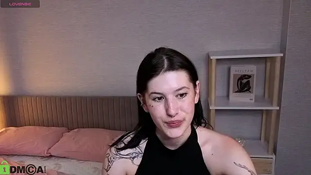 Ester_Henderson webcam