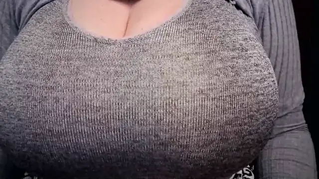 AnnyelinnaLove webcam