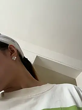 okgirl_23 webcam