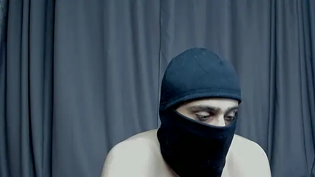 Chat soba uživo modela OpalMischief