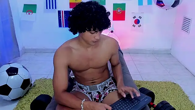 hades_derox_ webcam