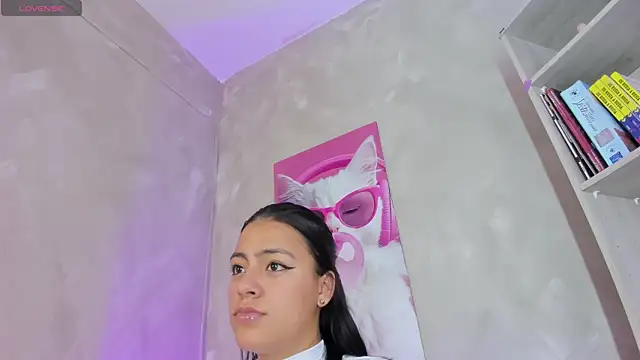 Hilaryportman149 webcam