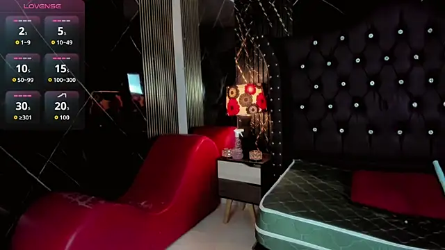 Nayara_K webcam