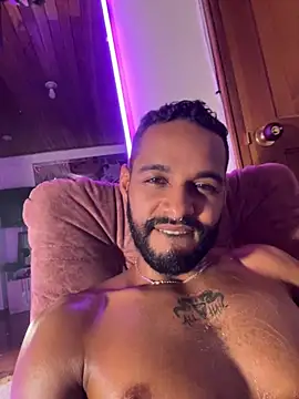 bigblack0111 webcam