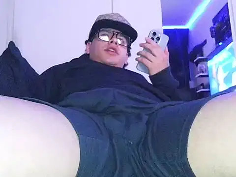 Javi_bermuzzi webcam