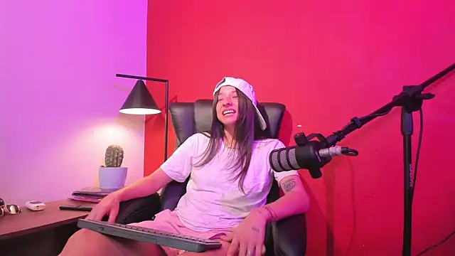 victoria_zaenzz webcam