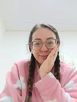 miss_hanna07 live cam on StripChat