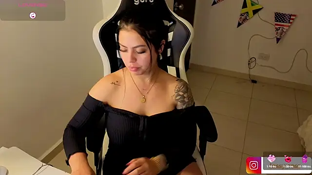 Victoryyy_ webcam