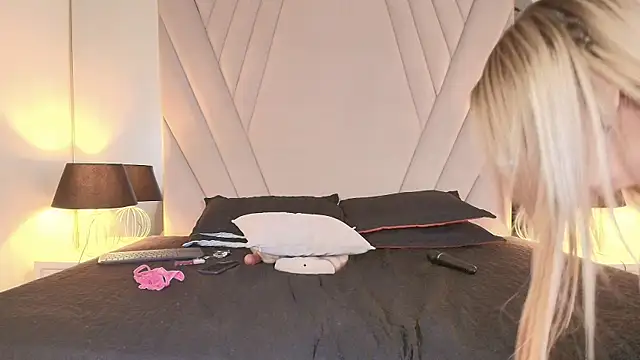 TokioMilf webcam