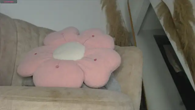 Trissa_Benson webcam