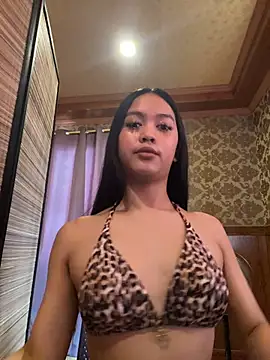 sexyasiancock_yllana webcam