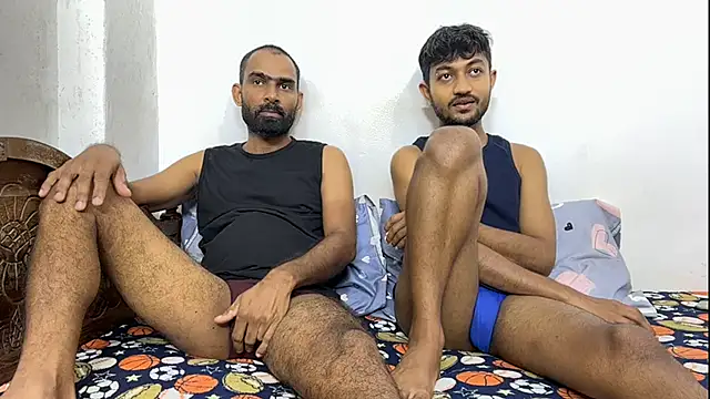 DesiDaddyandSon webcam