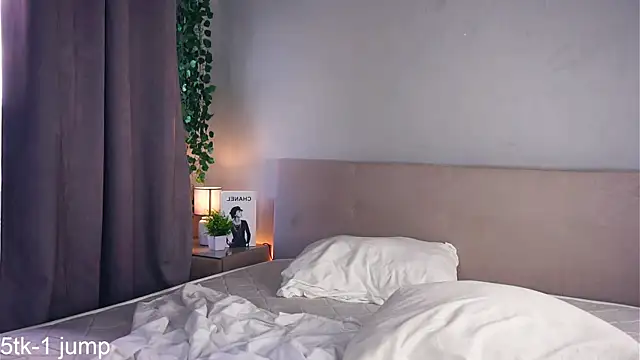 AmparoCilek webcam