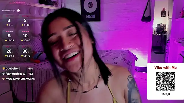 lucianaroy webcam