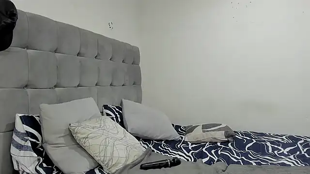 Doja_Peach webcam