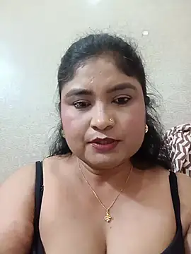 hornyriyanka webcam