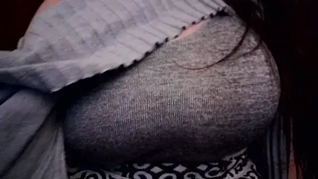 AnnyelinnaLove webcam