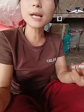 Linda-yiyi webcam
