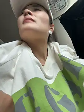 okgirl_23 webcam