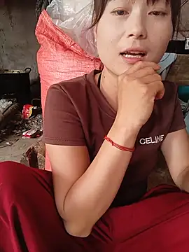 Linda-yiyi webcam
