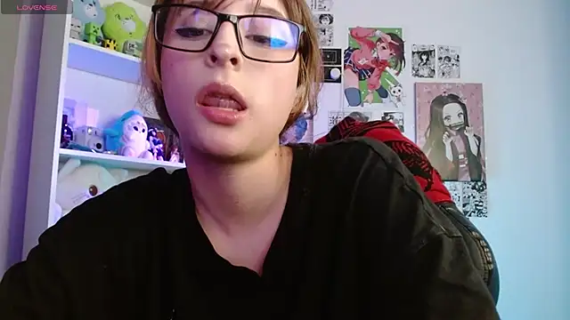 CelesteAyase webcam