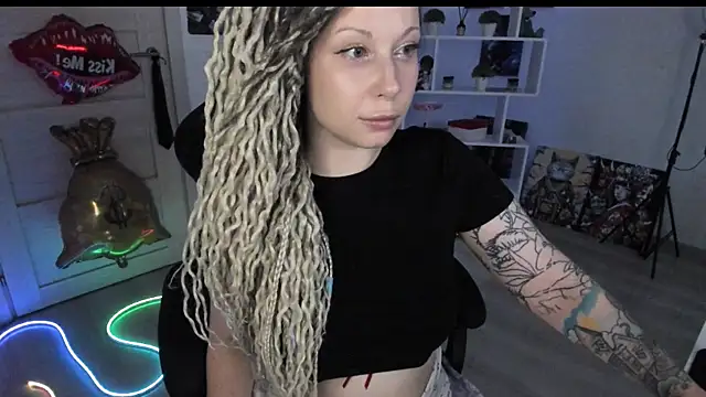 HoneySallyMoore webcam