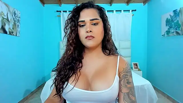 shadia-orozco webcam