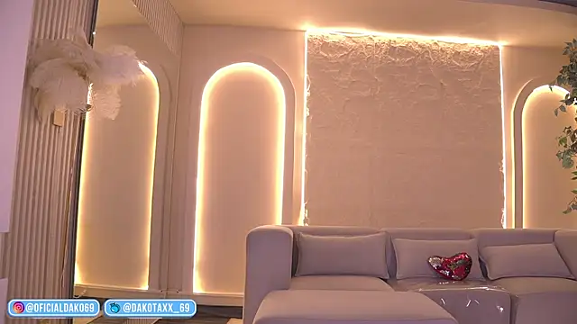 Dakota_Lee webcam
