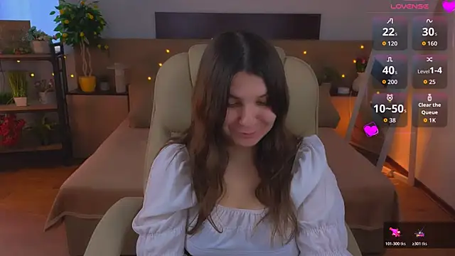 Viola__Shy webcam