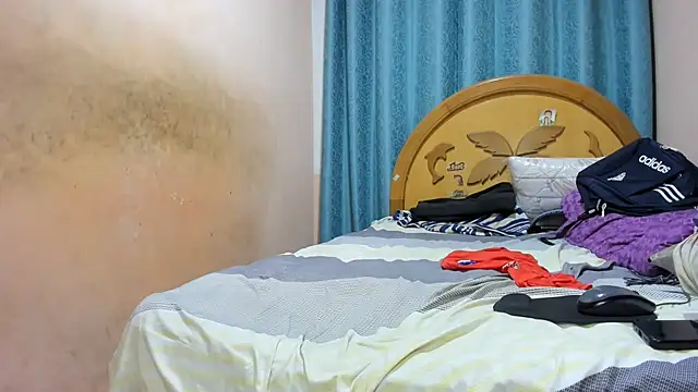 nakedlima webcam