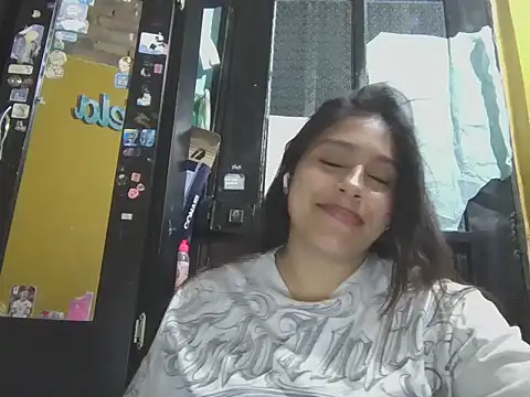 zairabreze webcam