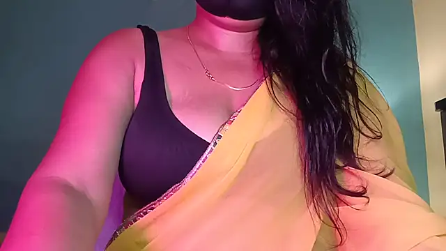 yourdesi_laila_ - YourDesi_Laila_'s free webcam - UK Sex Cams