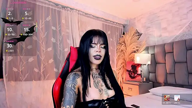 SweetDevil_7 webcam