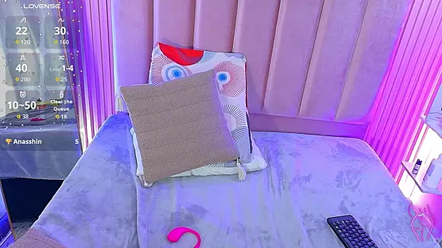 RenataPeach webcam