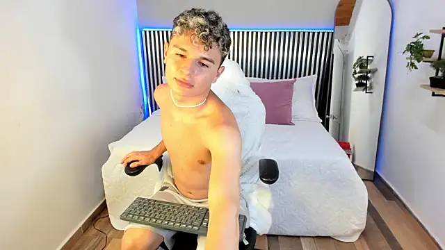 Valerius_Angel webcam