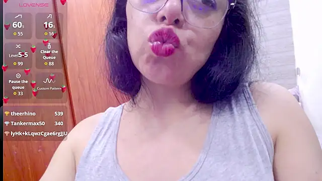 Tefanny_Arias webcam
