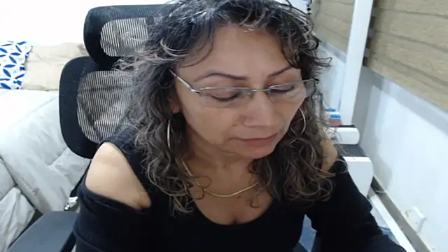 jesy_hot webcam